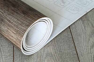 What To Expect During A Vinyl Sheet Flooring Installation